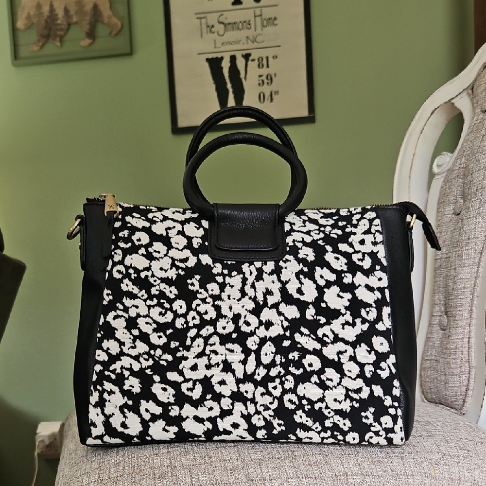 HOBO Crossbody
